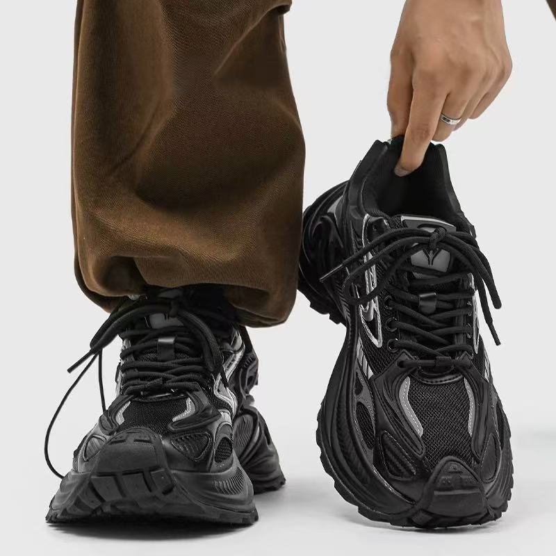 Big Steppers - Oversized Streetwear - Korean Streetstyle - Collective Oversized