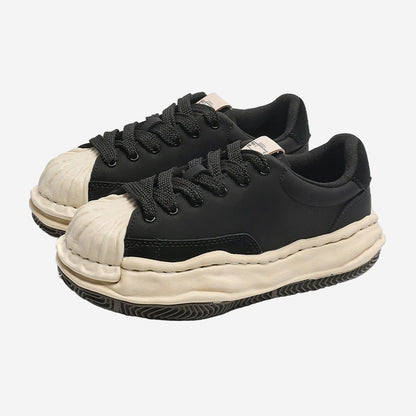 <font dir="auto" style="vertical - align: inherit;"><font dir="auto" style="vertical - align: inherit;">KaaiBook Retro Black Sanyuan Kangyu Thick - soled Dissolved Shoes Shell Head Stitching Leather Casual Board Shoes for Couple</font></font> - Oversized Streetwear - Korean Streetstyle - Collective Oversized