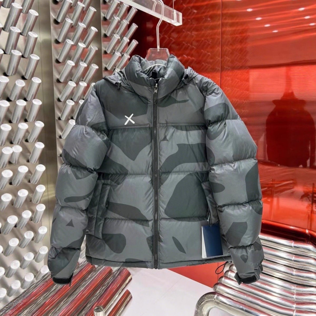 <font dir="auto" style="vertical - align: inherit;"><font dir="auto" style="vertical - align: inherit;">[Ready Stock &amp; Dropshipping] Cross - border Beijia Down Jacket 25fw Unisex Couple Style Classic Camouflage Trendy Brand Down Jacket</font></font> - Oversized Streetwear - Korean Streetstyle - Collective Oversized